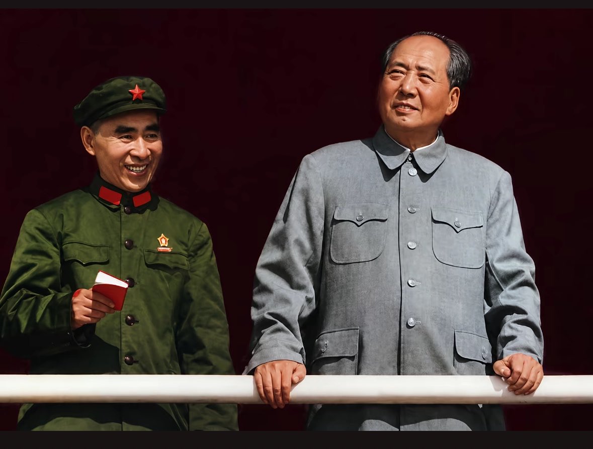 Maoi5pc's tweet photo. 全世界的同志们，无产者们，你好
如果你对中国的近代历史感兴趣，特别是1949-1978这段历史感兴趣的，欢迎留言询问，我会解答你的疑问，1949-1953新民主时期、1953-1957三大改造/五年计划、1958-1962三面红旗，1962-1965四清运动、1966-1968文化大革命，1968-1971军方官僚组织、1973-1978共产退潮时期 https://t.co/8W9djlDdzz