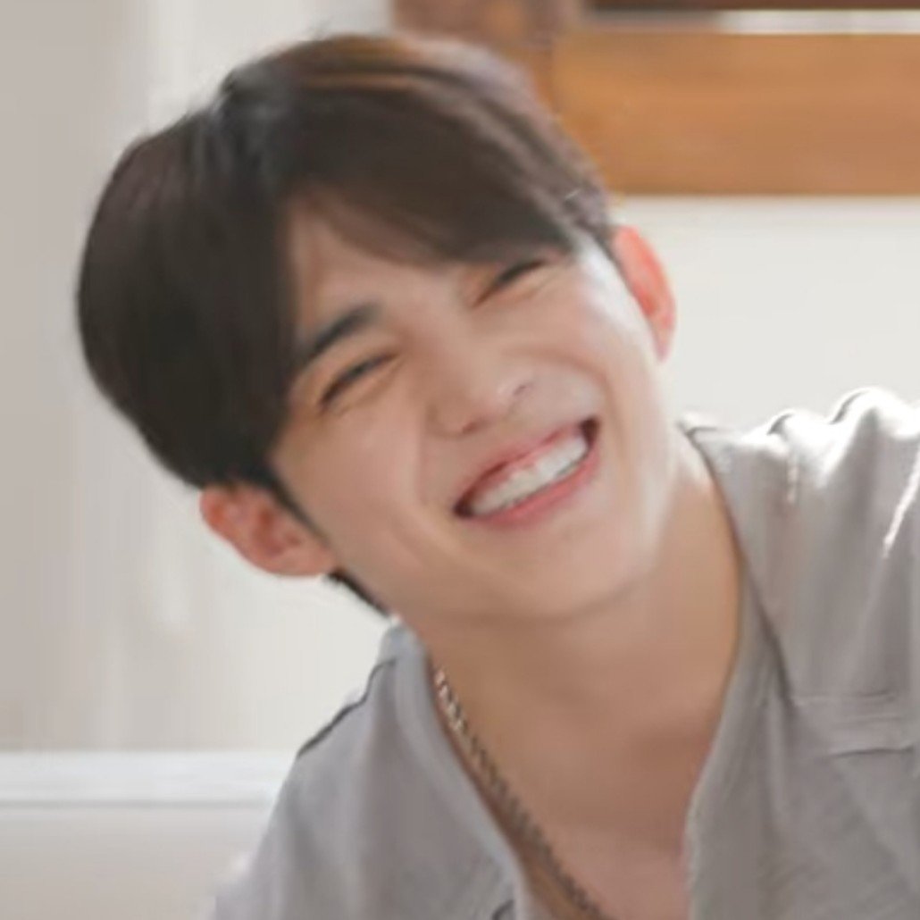 meungcoup's tweet photo. his gummy smile 😭🥹🥺😭🥹😭🥺😭🥺🥹 https://t.co/ltgzV4aSkZ