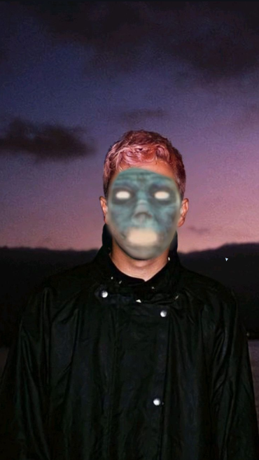 smmertimes's tweet photo. do you guys prefer tyler joseph with or without an ancient curse that possesses his spirit https://t.co/0yIS6fI6Fe