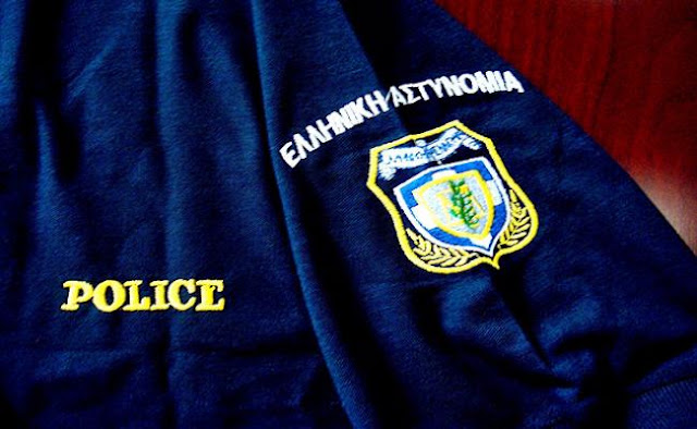 PoliceVoice's tweet photo. Συνελήφθη 36χρονος για προσβολή γενετήσιας αξιοπρέπειας – Πλησίασε 25χρονη και της έδειξε τα γεν...........
https://t.co/EfyMYizsvt https://t.co/cU6UWRTcW0