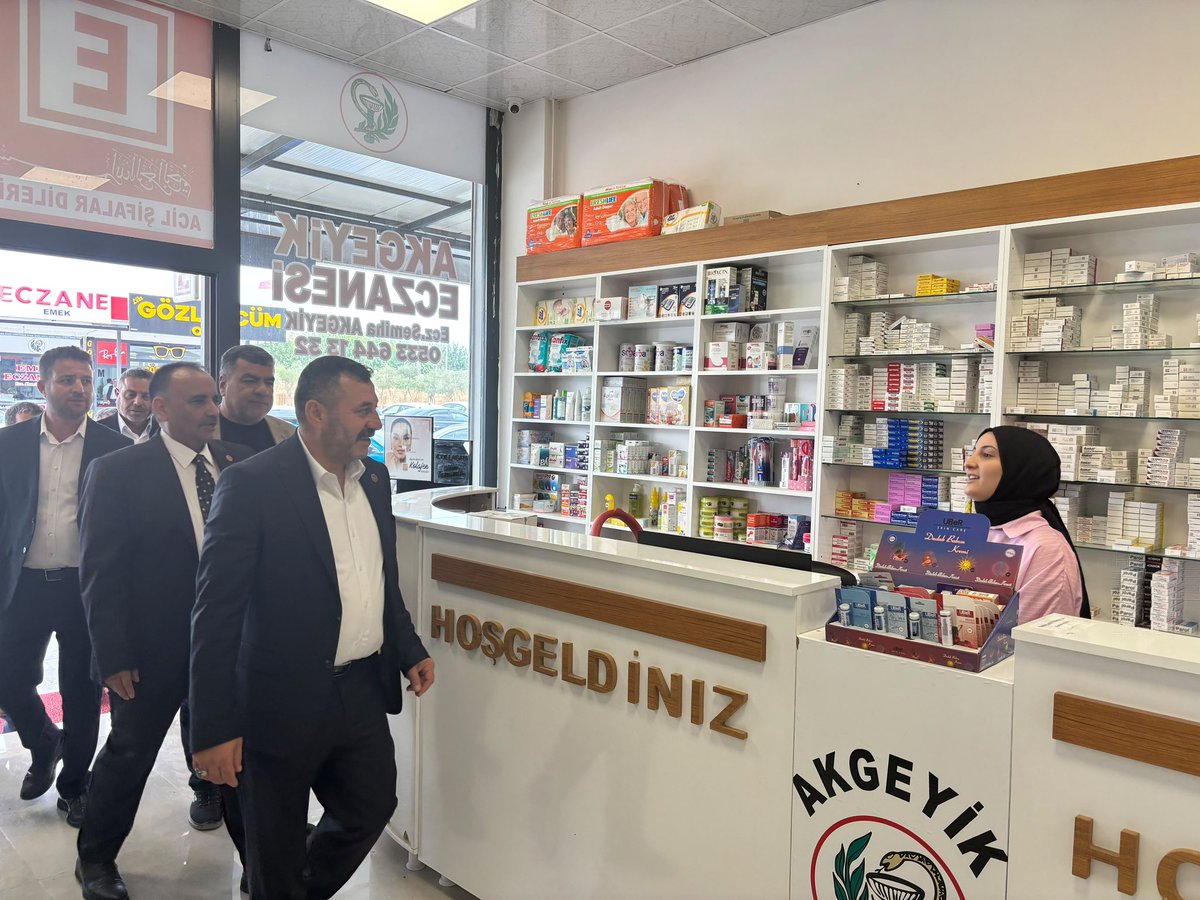 Sanliurfa_MHP's tweet photo. İl Başkanımız Sayın Ecz. Osman MUTLU,Ceylanpınar esnaf ziyareti kapsamında vatandaşlarımızla bir araya geldi.
Milletimizle iç içe, omuz omuza olmaktan gurur duyuyoruz. Ziyaretlerimizde bizleri büyük bir hüsnükabul ve sıcaklıkla karşılayan değerli esnaflarımıza ve tüm hemşehrilerimize yürekten teşekkür ederiz.
Dualarınızla, desteğinizle Ceylanpınar’ımız ve Şanlıurfa’mız için var gücümüzle çalışmaya devam edeceğiz.

@dbdevletbahceli 
@eczosmanmutlu 
@MHP_Bilgi