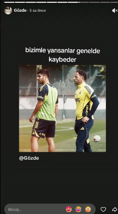 ridvanaksu's tweet photo. Fenerbahçe derbi kaybetmiş, 6 puan geri düşmüş, babası yaşındaki Tedesco'ya aşk paylaşımları yapan geri zekalı Gözde'nin paylaşımına bak.

Fener'e hoca değil, kendine koca arayan böyle geri zekalılara hak ettiği tepkiyi göstermezsek daha çok bekleriz şampiyonluk görmek için. https://t.co/f0bq9Tep5v