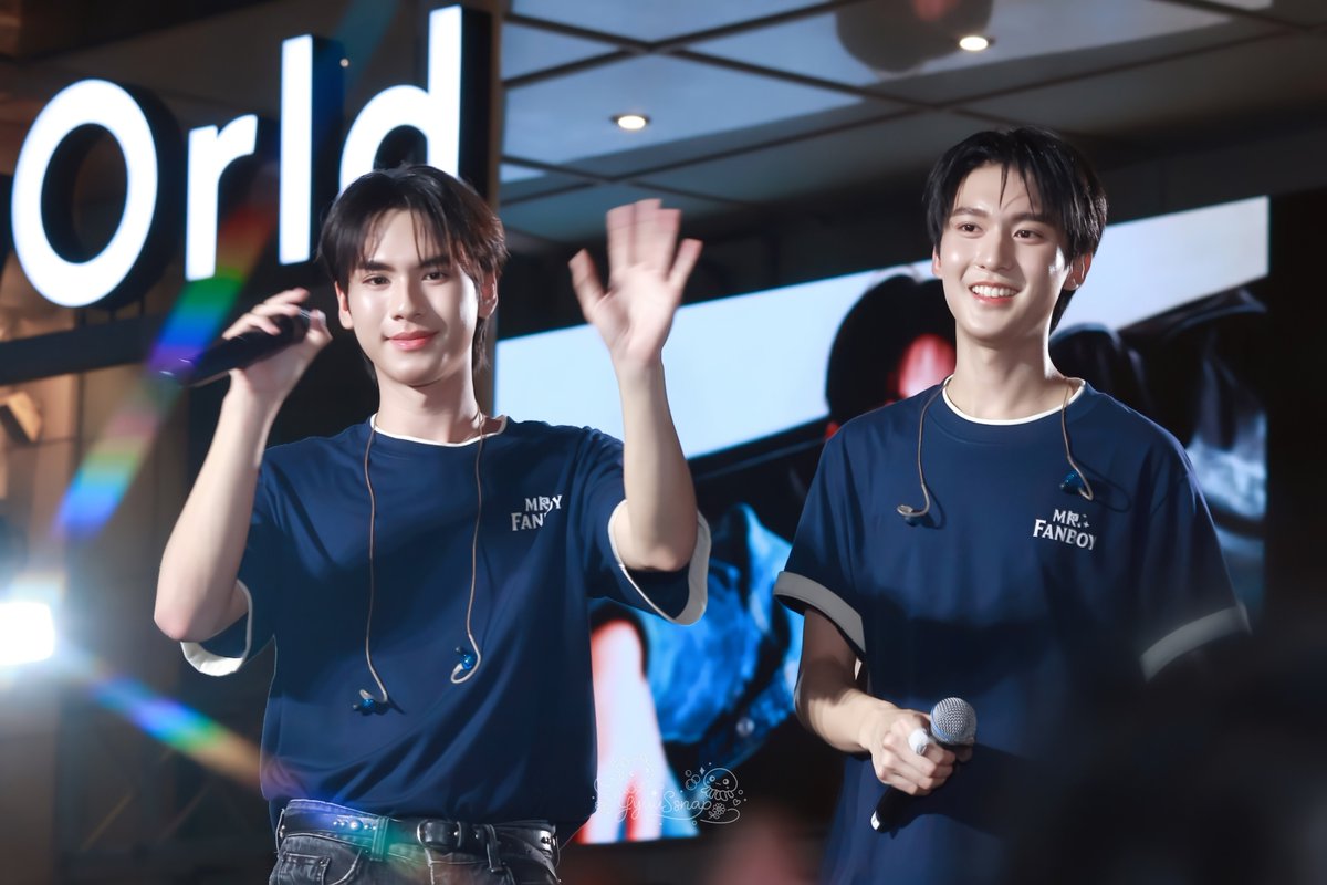 YPanyanan's tweet photo. °. •* .°•⁎⁺˳✧༚☆*
  ∧,,,∧
(  ̳• · • ̳)
/    > >☆ ริวจินอพทจิเก่งมากๆ ครับ ~~~

MR FANBOY BUSKING TRUE5G
#แฟนบอยบัสกิ้ง
#ryujinpatji #ริวจินแพทจิ 
#rryjinnn #chira_patt https://t.co/UVfAkdFDWB
