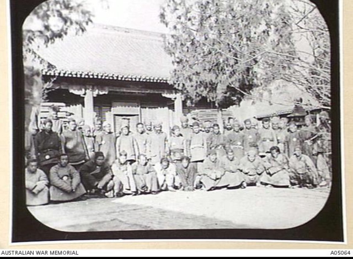 lovish_pandey06's tweet photo. During the Korean War, the indian soldier is picking up the stupid Chinese man they captured and looking at them to be killed https://t.co/BuhgMqTaj0