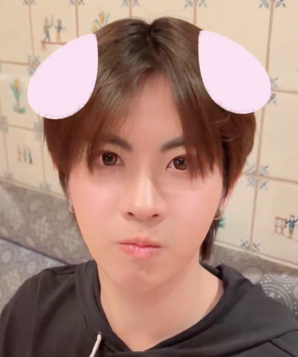 jmichermin_'s tweet photo. ૮꒰˵• ﻌ •˵꒱ა 💘💘

( ♡ #Firstone @firstone_wnk ) https://t.co/k9M4lOzeyb