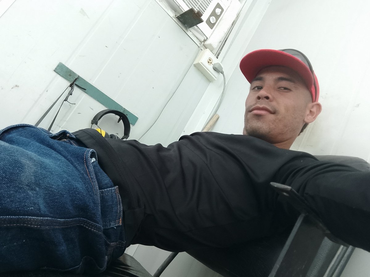 elvis_jose13's tweet photo. ACTIVO TRABAJANDO ⚙️🪛🇻🇪👷🧑‍🔧 💪🔥 https://t.co/DNPhFuEF24