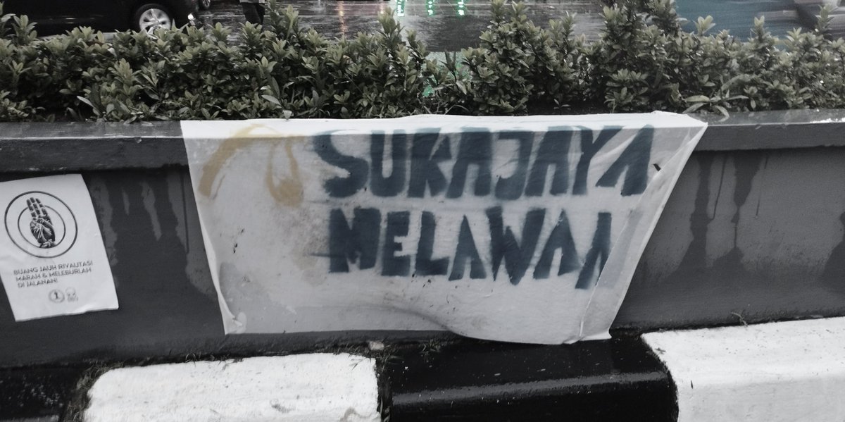 1110__1's tweet photo. Bogor hari ini. #INDONESIASADAR https://t.co/HCGDVs7pFR