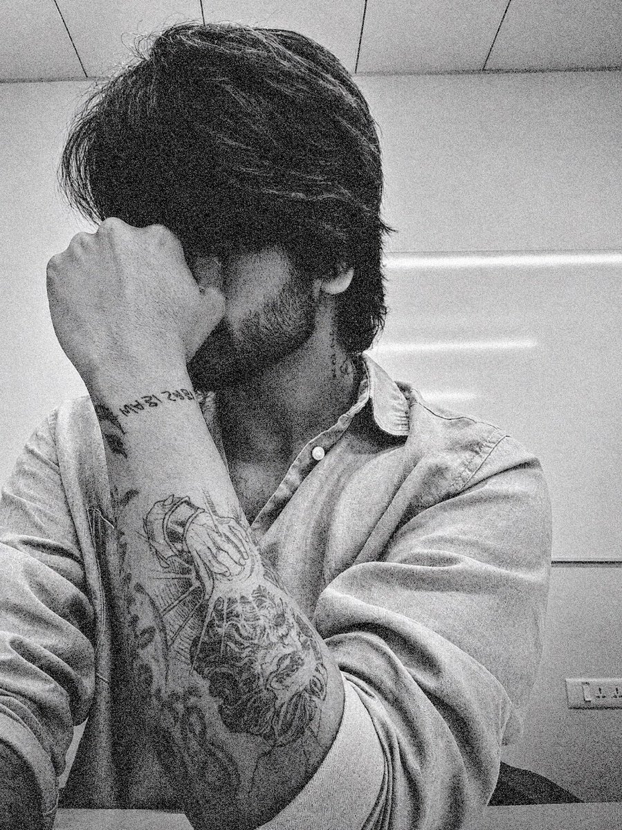 HungryCheetah_'s tweet photo. B&amp;W ⚫️⚪️ https://t.co/JpQg6LmZvf