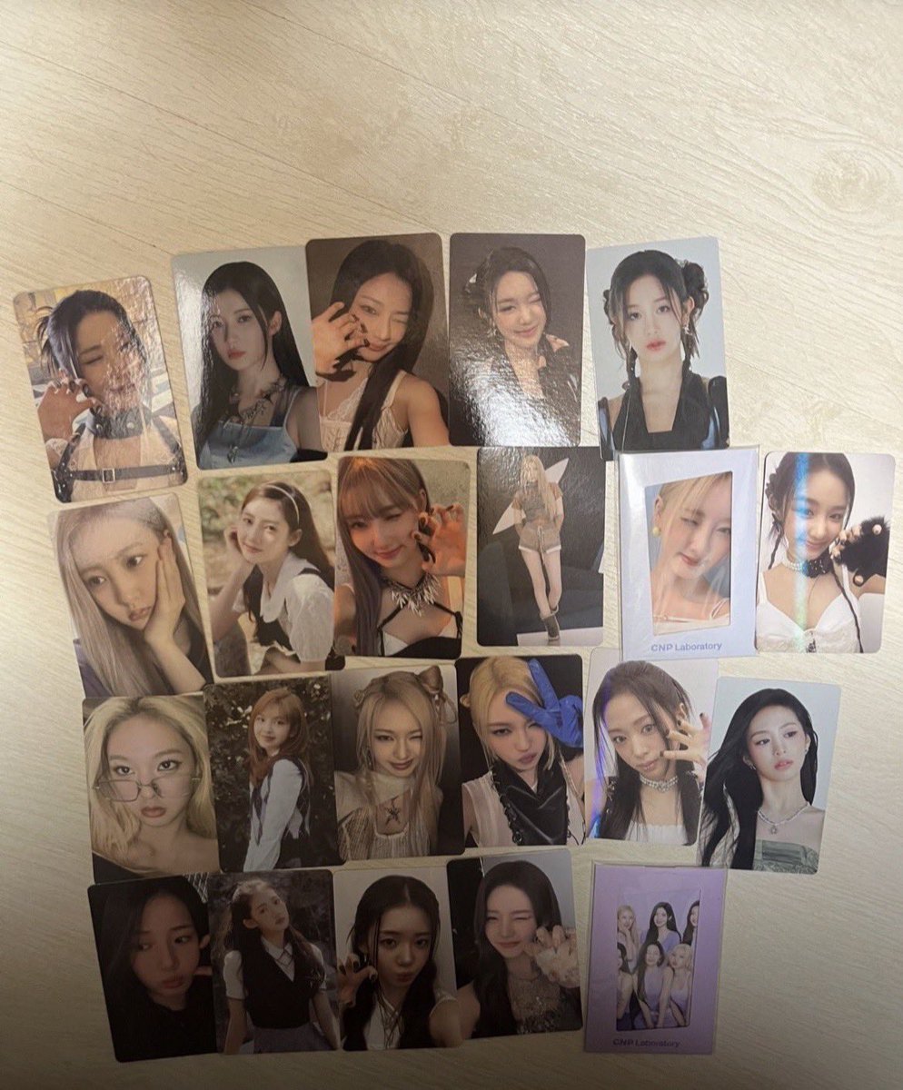 loveblackpinks_'s tweet photo. @yxYsd4rltTdtUzz 検索から失礼します。
こちらの画像でお求めありますでしょうか？赤マルのものではないのですが、、！
もしよろしければBLACKPINKのとれかなどで交換できたりしますか？よろしくお願いします🙇🏻‍♀️ https://t.co/rcv5hVAsLI
