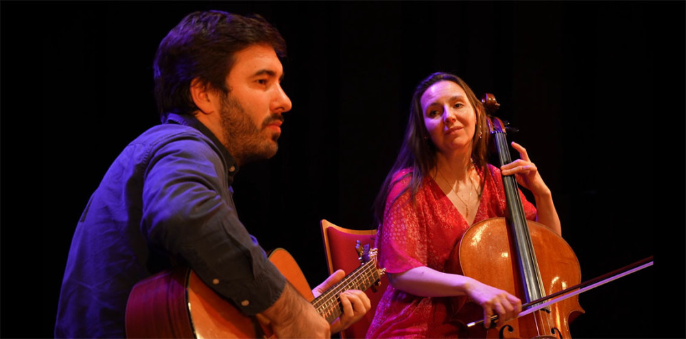 CDLM53's tweet photo. La Voix de Garage accueille le duo Anne-Élise &amp; Stéphane https://t.co/XnE0CpsxAK https://t.co/5Un5IXv5cx