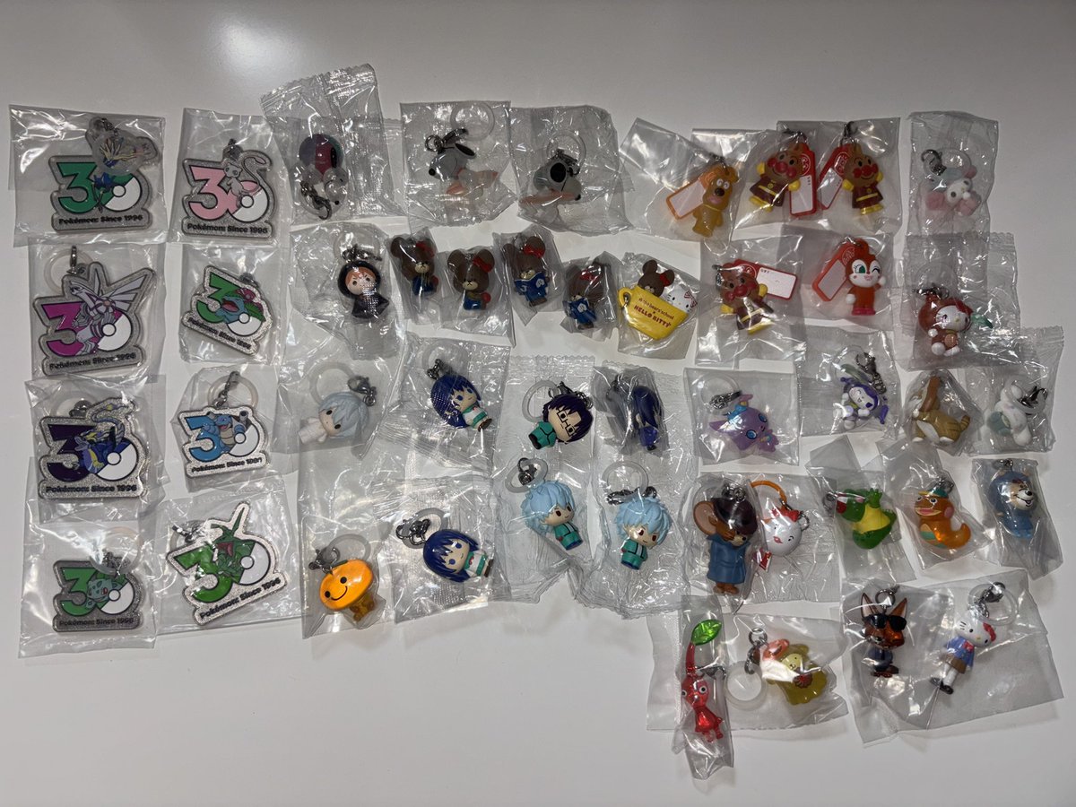 Mi00_Js2's tweet photo. 【買取】めじるしアクセサリー 

【求】定価＋送料＋梱包料(100円ほど)
        paypay先送り出来る方のみ
       (マネラ不可)

【譲】画像のもの
        画像3から抱き合わせ

買取点数の多い方、条件いい方優先 https://t.co/u9Lw0MYQhH