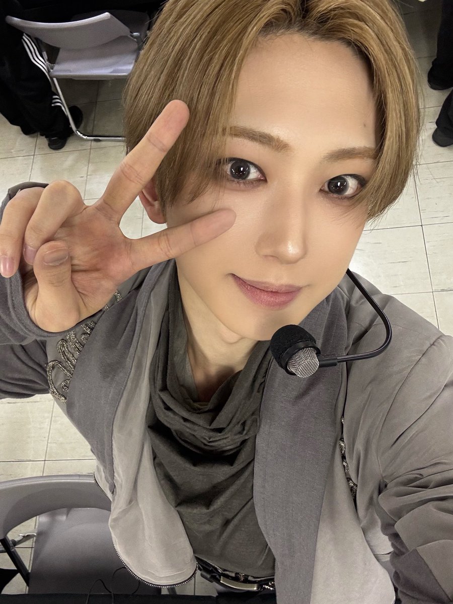 ANDTEAM_trad's tweet photo. [261028] #FUMA 🌟 weverse post

🦸‍♂️: “IWATE~!!!
the Iwate concert has wrapped up safely too 🪽
it was so much fun!! i want to come back again!!
thank you so much to all the adorable LUNÉ in iwate~ 💞
ishitsubute park in morioka
i’m soooo happy i got to goooooo 🤛🪨🤜“

#andTEAM https://t.co/wM6Ihsa2Yv