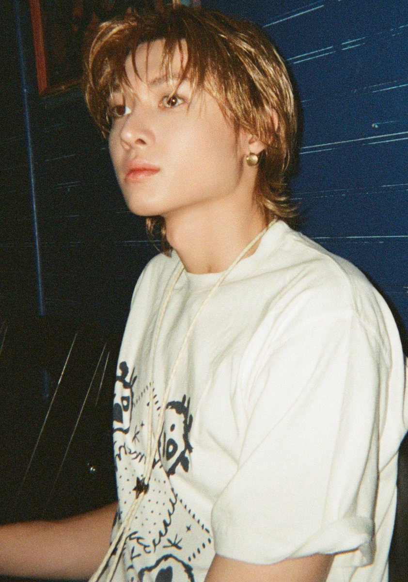 tinytinn_'s tweet photo. i LOVE this photo https://t.co/xGdsnEJjmm