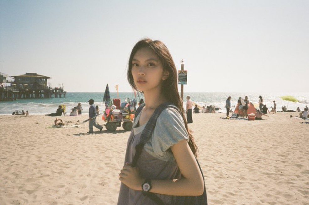 jisoobriar's tweet photo. gente ela cresceu tanto 😞 https://t.co/qG497QQ4so