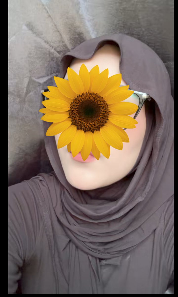 ariannazah's tweet photo. Hii korang https://t.co/SrRWpaqzae