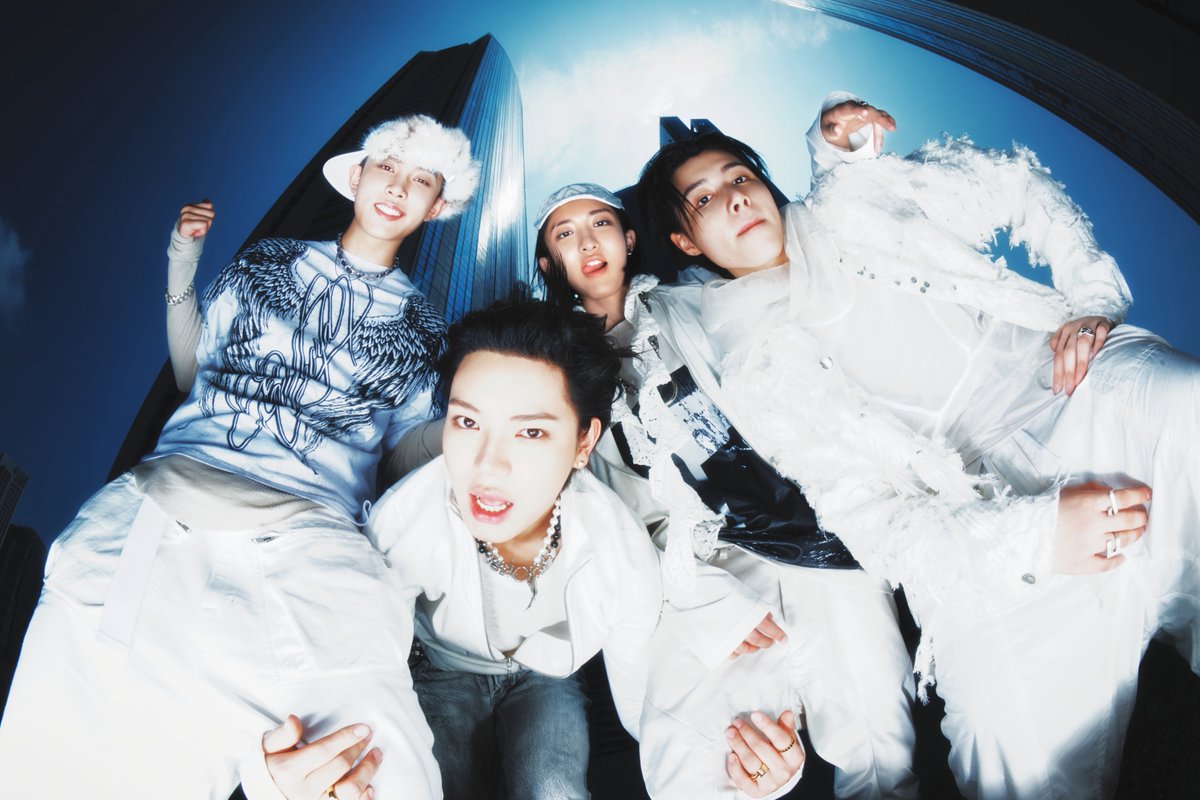 soompi tweet picture