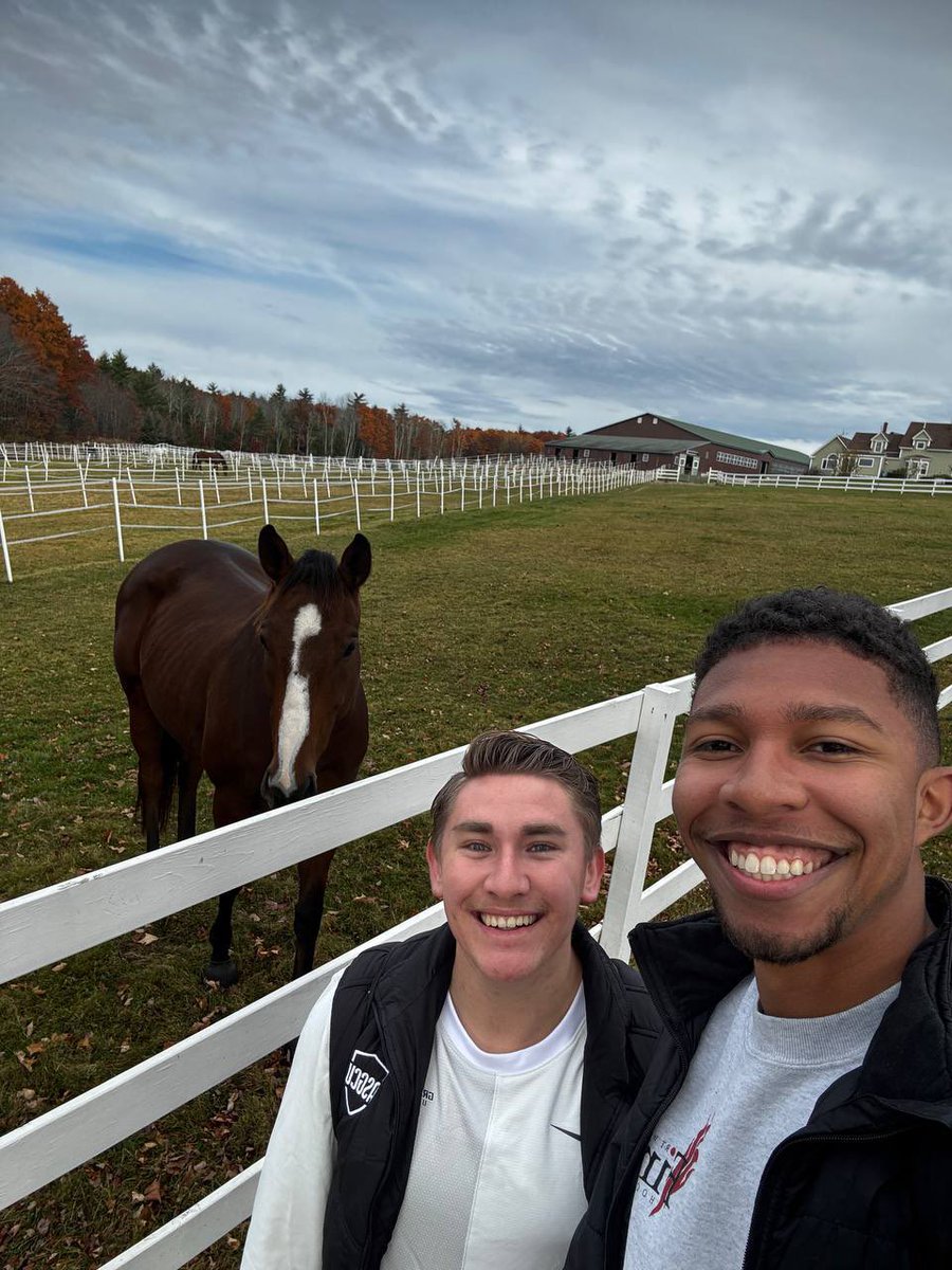 austindunn96's tweet photo. Ads don't win elections in New Hampshire. Doors do 🇺🇸 6 days to go! @TPAction https://t.co/fnU0Bd0Hmh