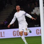 Photo by Milton Keynes Dons (@MKDonsFC)