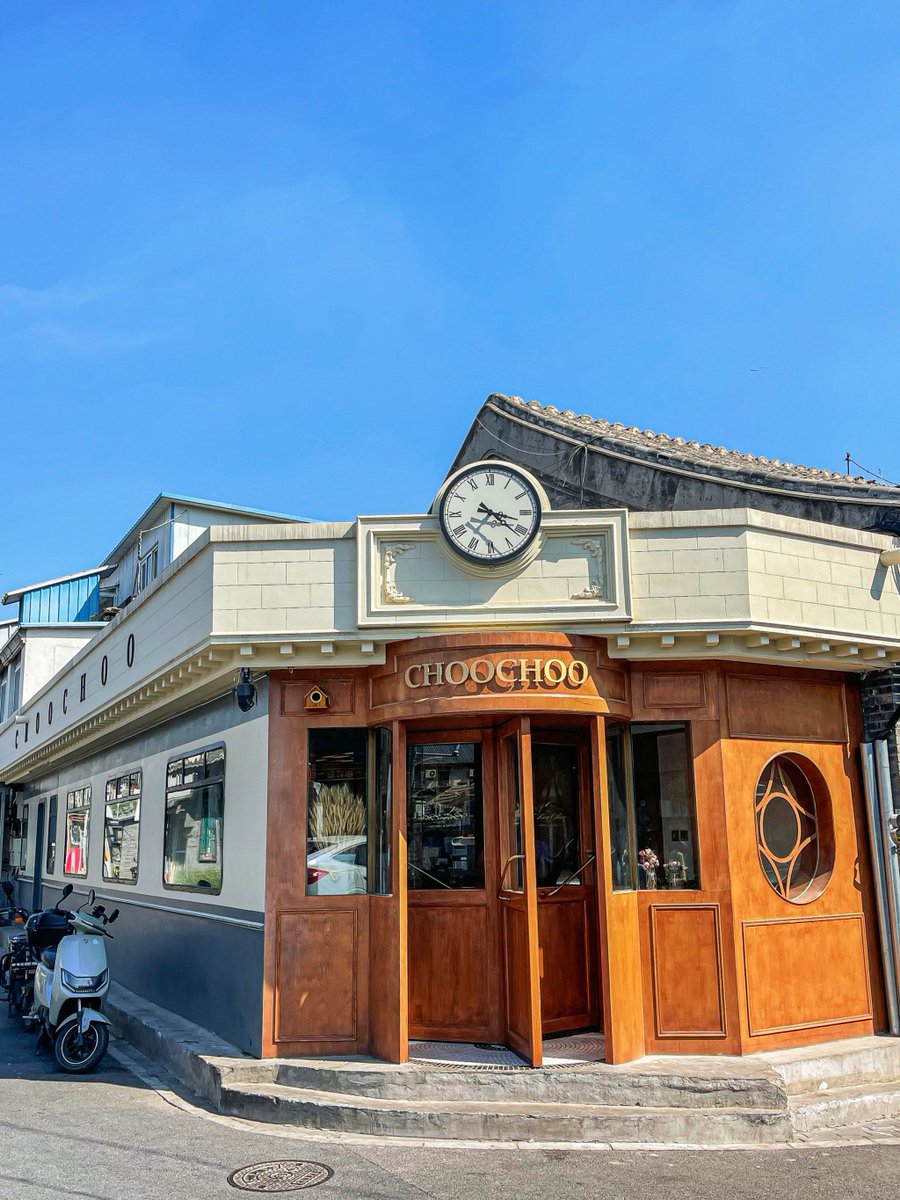hoshiko2012's tweet photo. [鼻聪駅周辺の新しいカフェを発見！コーヒーの香りが鼻聪駅の改札まで届いて、つい寄り道しちゃった]， https://t.co/3rZxErRqjy