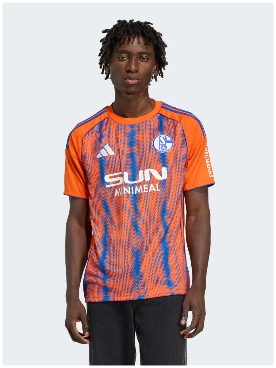CaptainThreads's tweet photo. Ad: Quick one — the adidas Schalke 04 Jersey "Team Orange" has just dropped to £64.60.

WAS: £85 Link > https://t.co/tkUFB164Qh

Sizes: XS/S/M https://t.co/po4PSFeVV0