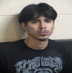 KMJNOW's tweet photo. Two Clovis men arrested for murder, robbery
https://t.co/SYBs17mNAz https://t.co/7GIllNbx1t