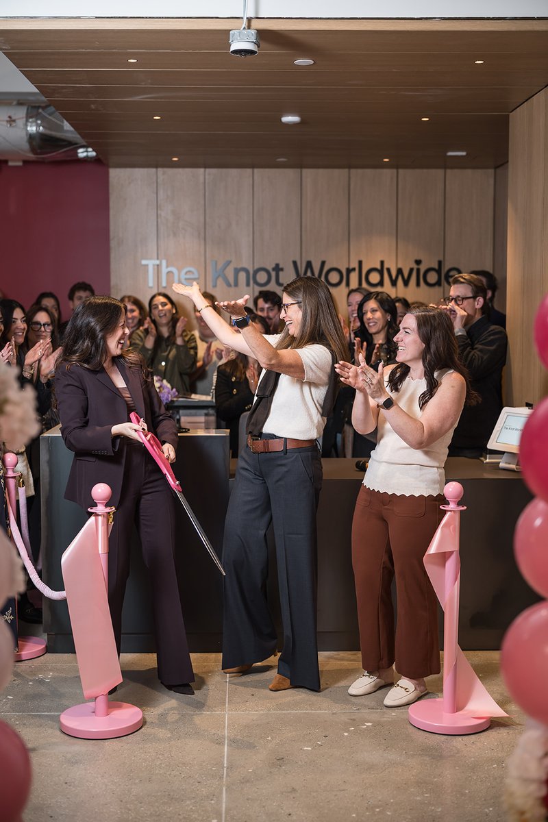 TechNYC's tweet photo. Congrats to @TheKnotWW on opening its new headquarters in NYC!

Yesterday, Tech:NYC President &amp; CEO @juliepsamuels joined TKWW CEO (and Tech:NYC board member!) Raina Moskowitz to cut the ribbon and celebrate helping businesses grow in New York.

Onward! https://t.co/GGcJljeHpx