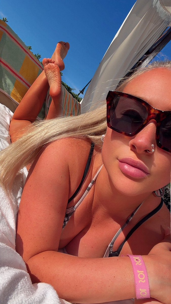 Rituals4Ruby's tweet photo. Stop staringggg 😵‍💫 https://t.co/XRhXCcxk89