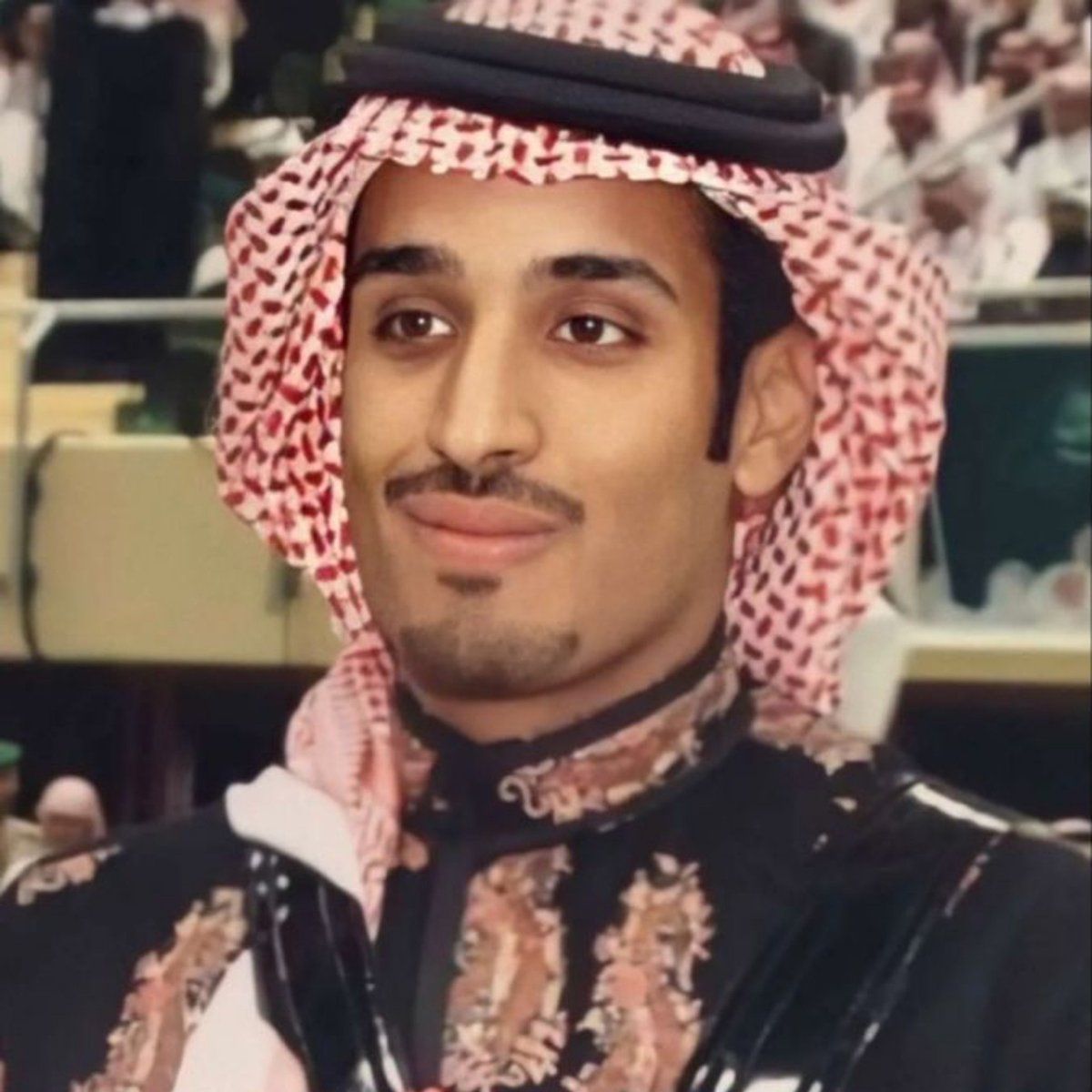 lamovibes's tweet photo. صور نادره لولي العهد #محمد_بن_سلمان 💚 https://t.co/wGUBjyIvUg