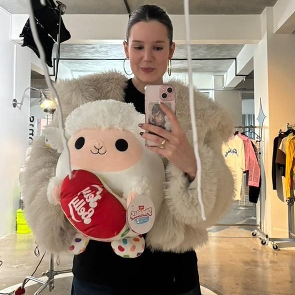 vzdl0u's tweet photo. en cokta senın gunun kutlu olsun turkıye newjeans temsılcısı yuce lıdya 🐰🐰 #민지 https://t.co/IMpiNnNgB8