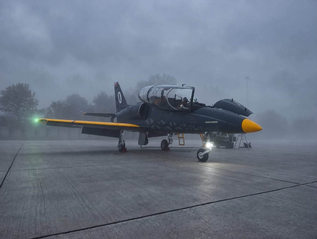 Danny_elMayor's tweet photo. JAS 39 Gripen and L-39NG Skyfox at Pardubice Airfield during misty weather conditions. https://t.co/5wu4Ez8eSW