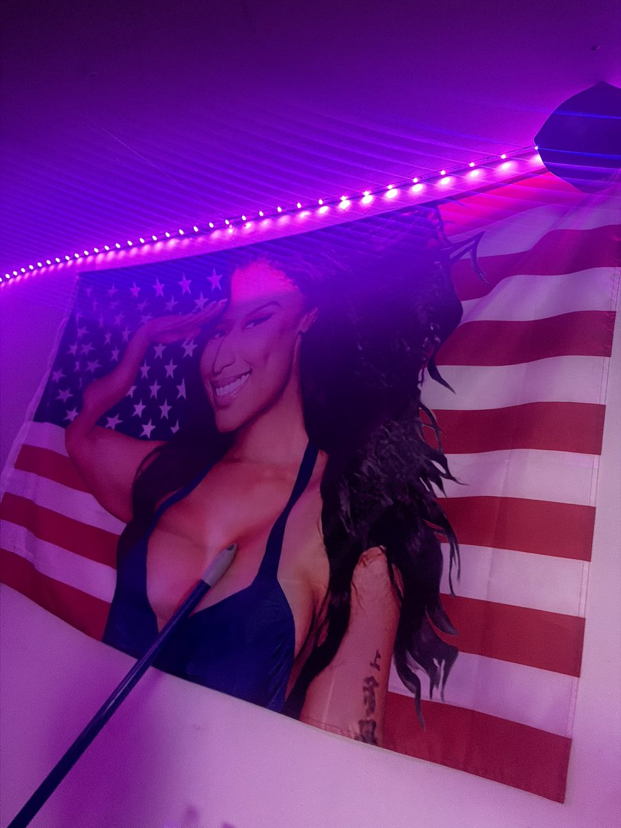 brandy30606428's tweet photo. @NICKIMINAJ 
 I’ve been saying you’d be doing something great and here you are madam Secretary press
#mega https://t.co/xoTM6bdSTc