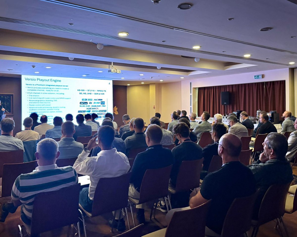 Imagine_Comms's tweet photo. 💭 What does broadcast innovation look like in practice? At #TMTSummit2026, we explored that question with industry experts, showing how Imagine’s SNP and XVR support flexible, reliable workflows across SDI, IP and cloud.

A big thank you to @TRACOSYSTEMS for inviting us! https://t.co/80TcVrYqrb