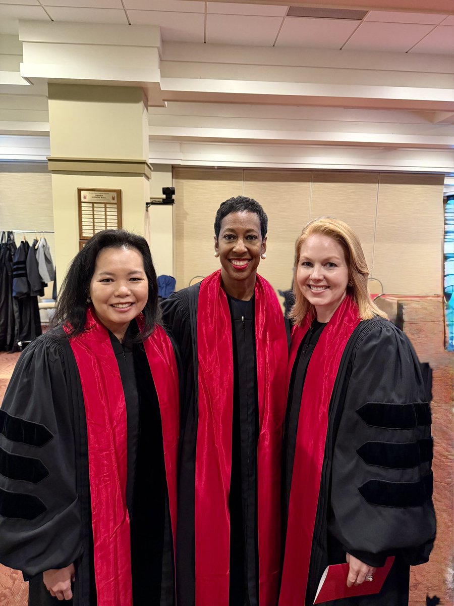 JudgeCarla's tweet photo. It is always a privilege to attend Red Mass, which invokes God’s blessing on those of us entrusted with the administration of justice. Pictured here with Presiding Justice Sarah Warren and Justice Verda Colvin. https://t.co/mUNQu53eLd