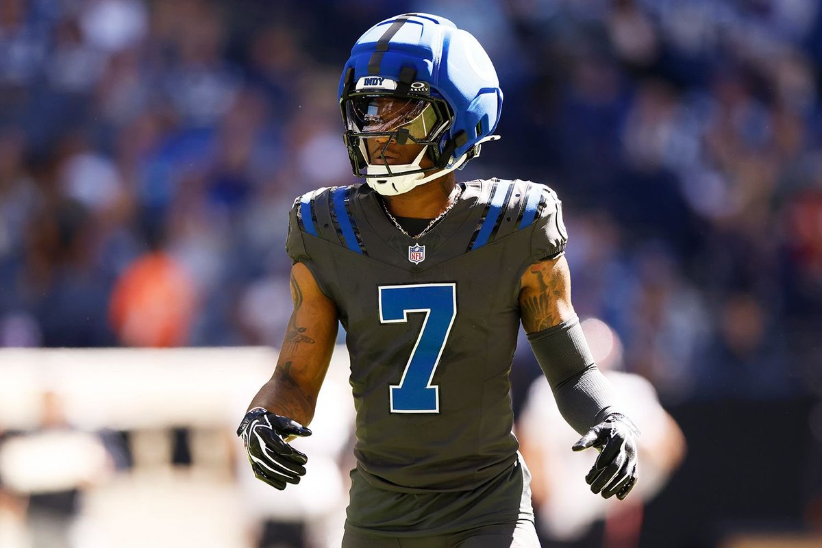 jack_sperry's tweet photo. Would you accept this trade if you were the Steelers? 🤔

Steelers Receive: 
- Josh Downs (WR)
- Charvarius Ward (CB)
- 2027 4th Round Pick

Colts Receive:
- 2027 3rd Round Pick
- 2027 5th Round Pick

@ChatSports https://t.co/CdBp5DSN82