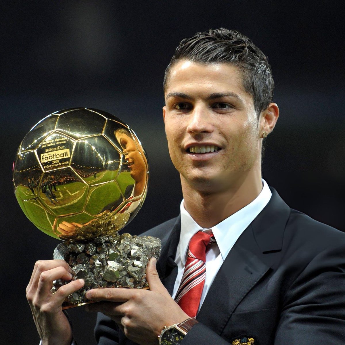 bpthaber's tweet photo. Ballon d'Or of All Time'ın sahibi belli oldu:

2008 Cristiano Ronaldo. https://t.co/7UxfgPz2lI