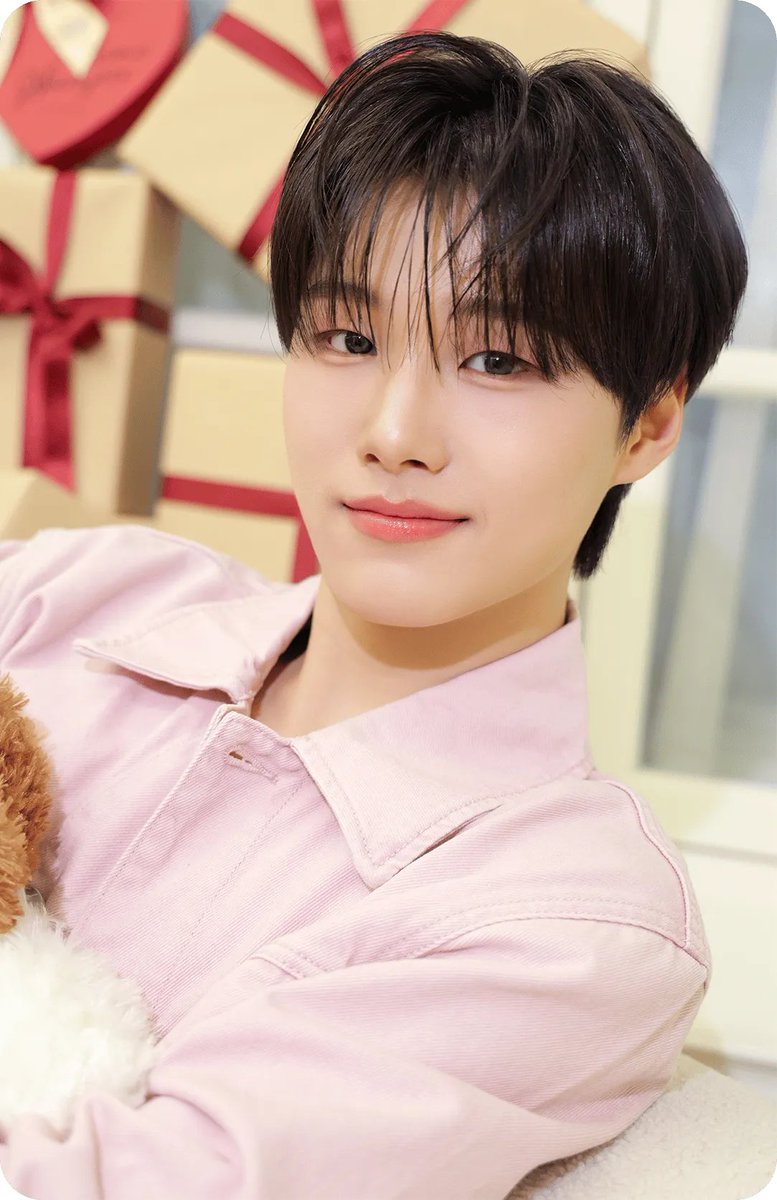 ttransparencies's tweet photo. 💖 Objekt Giveaway #1! #idntt

♡ RT + Like
♡ Follow me
♡ Reply with your Cosmo ID!

❄️ Hwanhee - 224z
❄️ Nuri - 212z
❄️ Seongjun - 101z https://t.co/knrPImmUOH