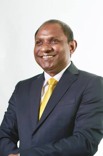 HKurusee's tweet photo. Former MDP MP Saud was appointed Second Officer at MTCC Mahaajarraaf a few days ago. He’s now in full sell out mode, bending over and selling his black butt to Muizzu, shifting into second gear by promoting the Zionist Eagle Hills project. Viligili people have a message for him - fuck you.