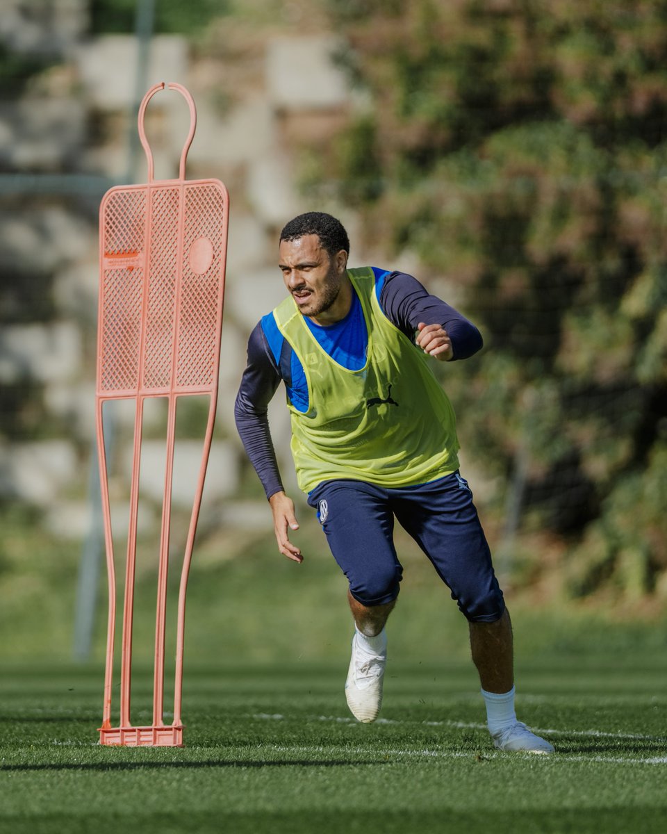 OM_English's tweet photo. Back to work and focused on #OMTFC 🔋 https://t.co/pj349u4GTP