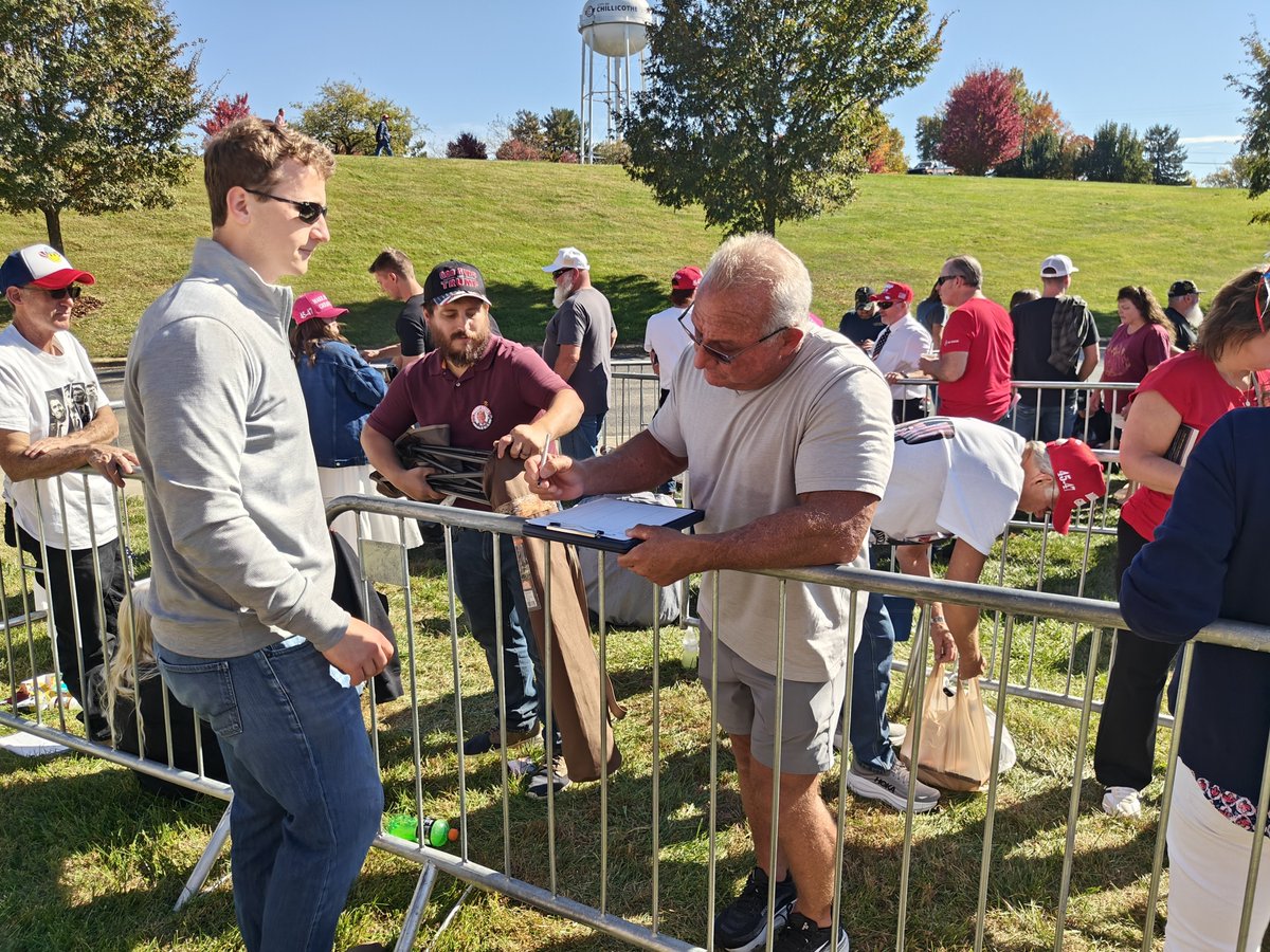 RealPJReilly's tweet photo. Turning Point Action is on the ground in Chillicothe for President Trump's Ohio rally! 🇺🇸

We're signing up patriots right here and plugging them into Super Chases across the state to chase every ballot and elect Republicans up and down the ticket.

Ohio is going to WIN BIG! 🔥 https://t.co/Mh9MgMHdEr