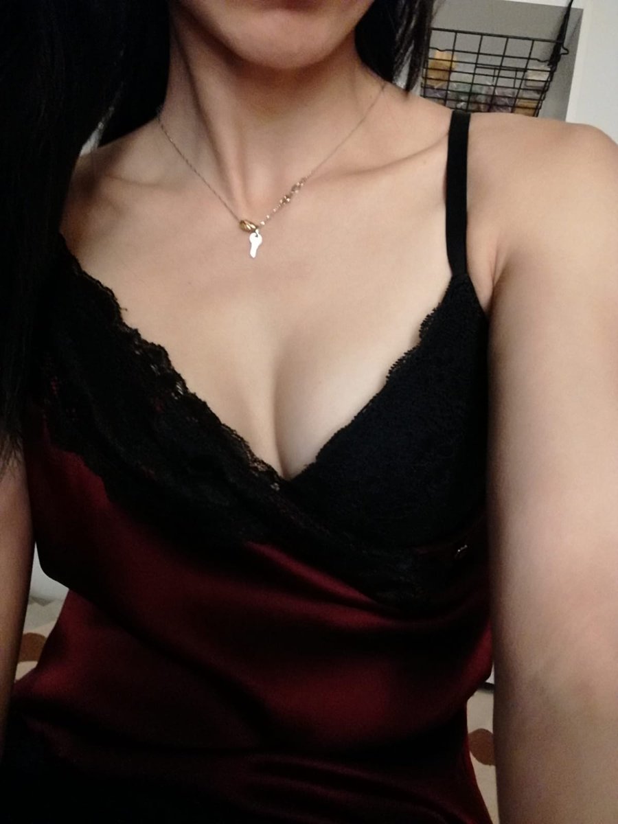 Blacklotuslady's tweet photo. @CuckList1
I am 39 and engaged... looking for some male friends in Germany and China to try the cuckold lifestyle together with my partner. He is already caged but we haven't met a bull yet.
#cucklistfrankfurt #cucklistgermany https://t.co/IUi8tCRSnJ