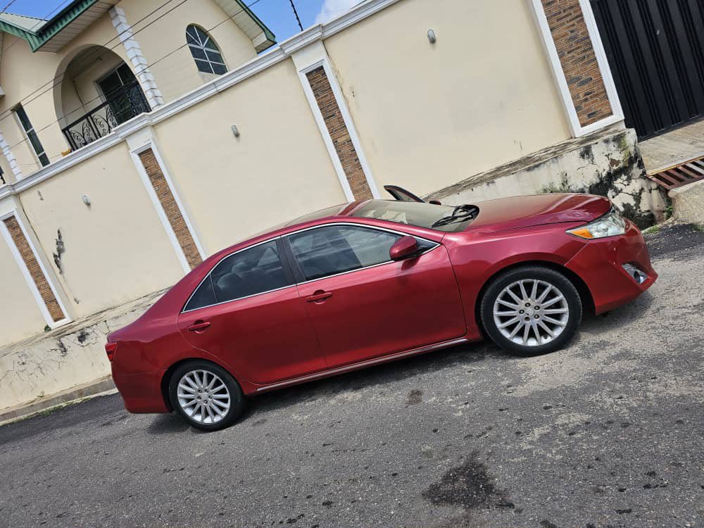 ImCaptain_Sam's tweet photo. FOREIGN USED TOYOTA CAMRY SPIDER 2013 
Clean, Sharp &amp; Ready to Go!
✅ Sunroof 💯
✅ Clean Interior 💯
✅ Accident-Free 💯
✅ Untouched Engine 💯
✅ Untouched Gear 💯
✅ AC Chilling ❄️💯

💰 PRICE: ₦10 MILLION (NEGOTIABLE)

📍 Location: Ibadan https://t.co/HMRUa8SxCR