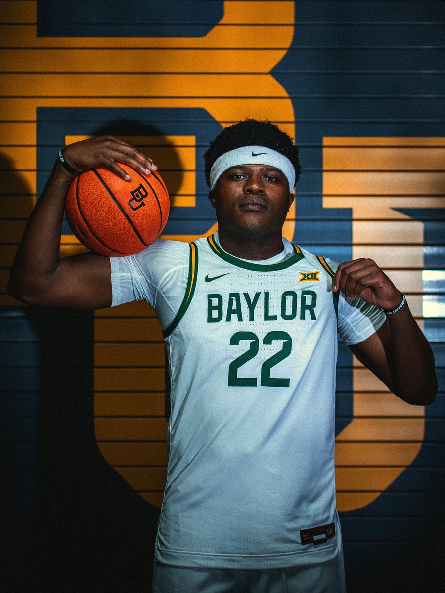 BaylorMBB's tweet photo. ROSTER ROLL CALL

2️⃣2️⃣ Tegra Makabu
🏡 Kinshasa, Democratic Republic of Congo

#SicEm | #CultureofJOY https://t.co/mkvkg15GSp