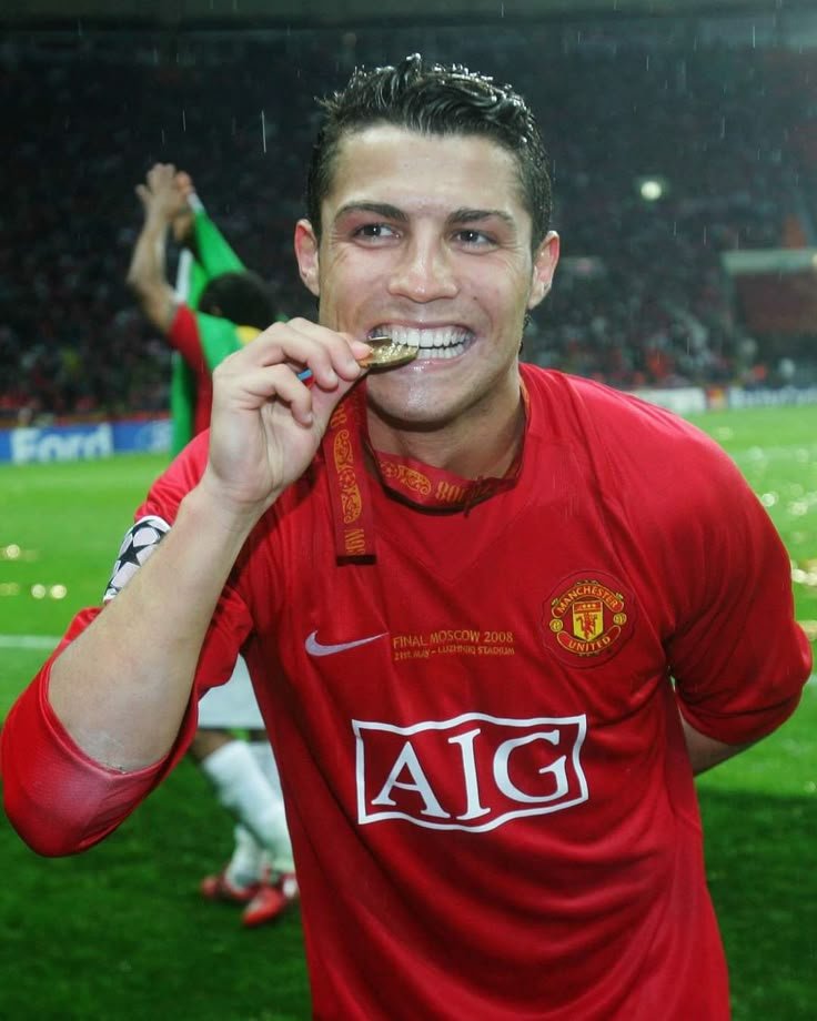 RealMODgg's tweet photo. @1SMi_ @MousaQi افضل نسخة ل لاعب بالتاريخ 🐐🇵🇹🔥 https://t.co/nsbJX1Libh