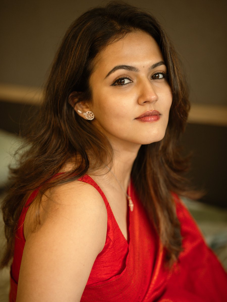 Rash_Ravinis's tweet photo. Pala varusham ava soothu pinnadi thrinju crct panni katikita un cutie pondati pathini unaku matum dhn sondhamnu nambi irupa aana andha kandaraoli thevadiya panakara pombala poruki na veesura kasuku ku  theru thevdiya mari vaai punda sootha enta naraol vaanguea item mundaya irupa https://t.co/6HEAK7E46A