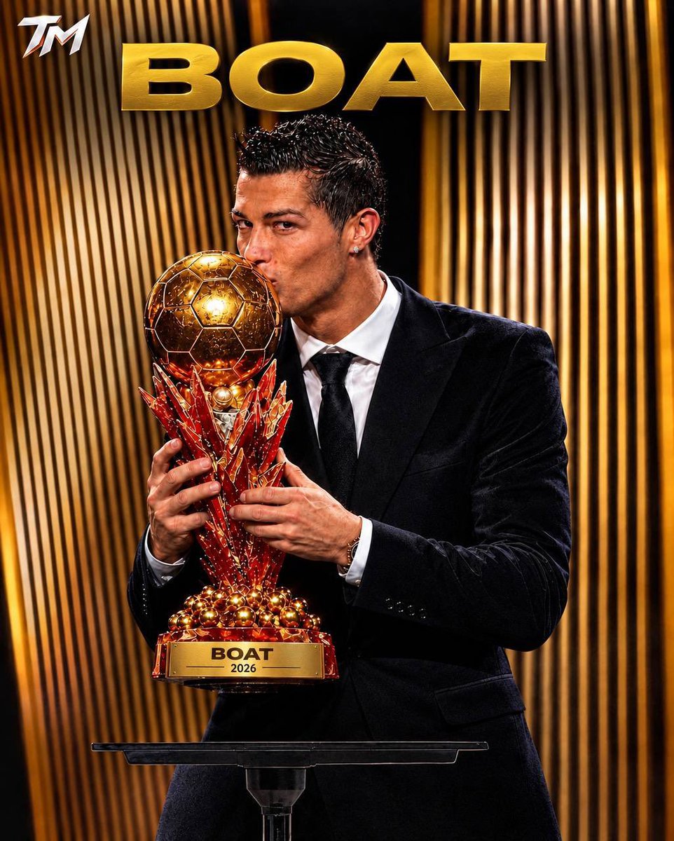 David_Ornside's tweet photo. 🚨𝗠𝗔𝗝𝗢𝗥 𝗕𝗥𝗘𝗔𝗞𝗜𝗡𝗚: The Ballon D'or organizers wanted to hand over the BOAT award to Cristiano Ronaldo after creating it because they know He will win but they decided to make it fair by making people vote for it. https://t.co/wFjCjD6JHM