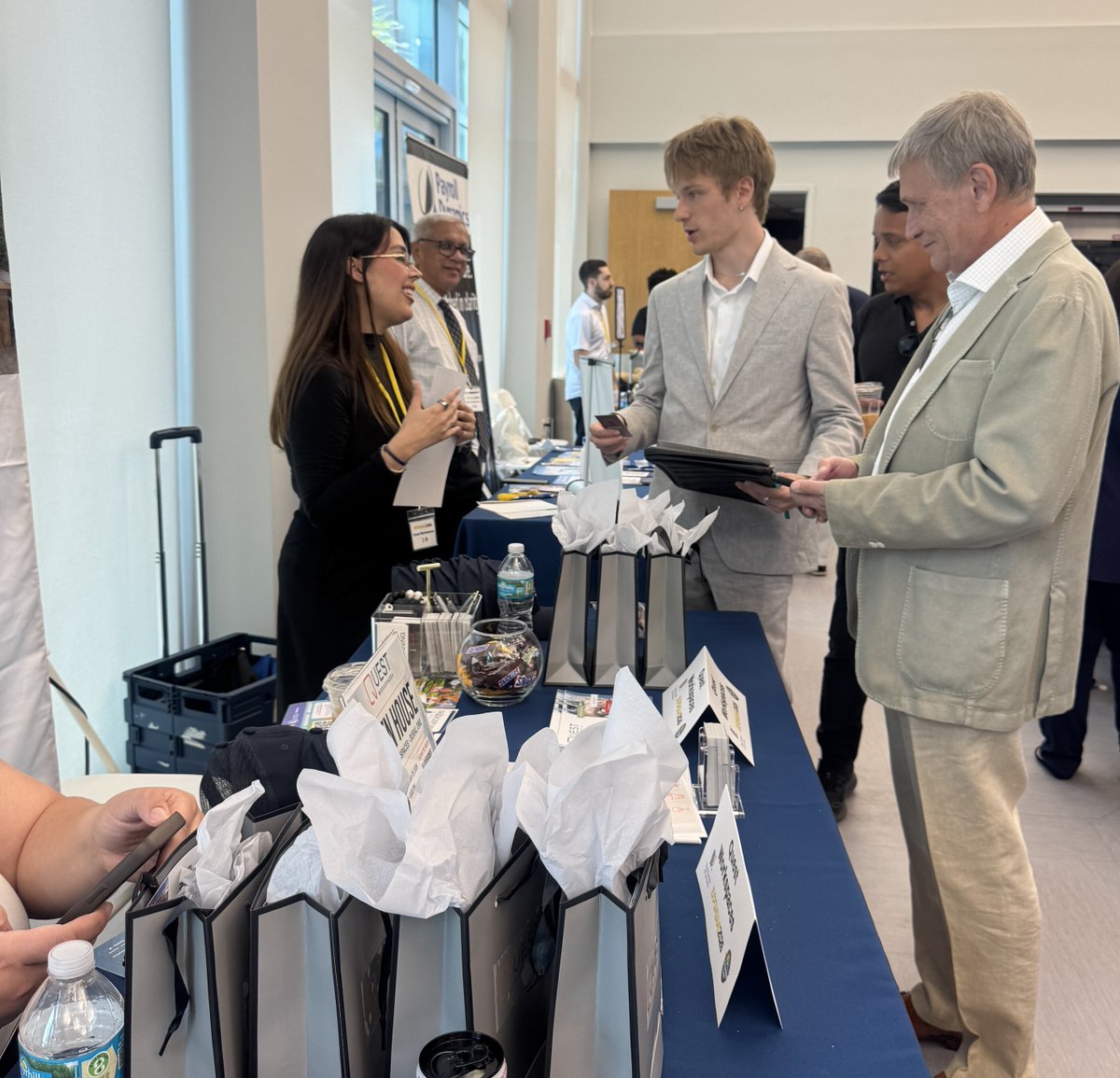Questworkspaces's tweet photo. Great afternoon at ExpoMiami2026! Our Doral team, led by Regional Manager Ratzel Camargo, connected with South Florida’s business community at Doral Central Park. Thanks to @DoralChamber and @CityofDoral for a great event! https://t.co/zax8z4twGc