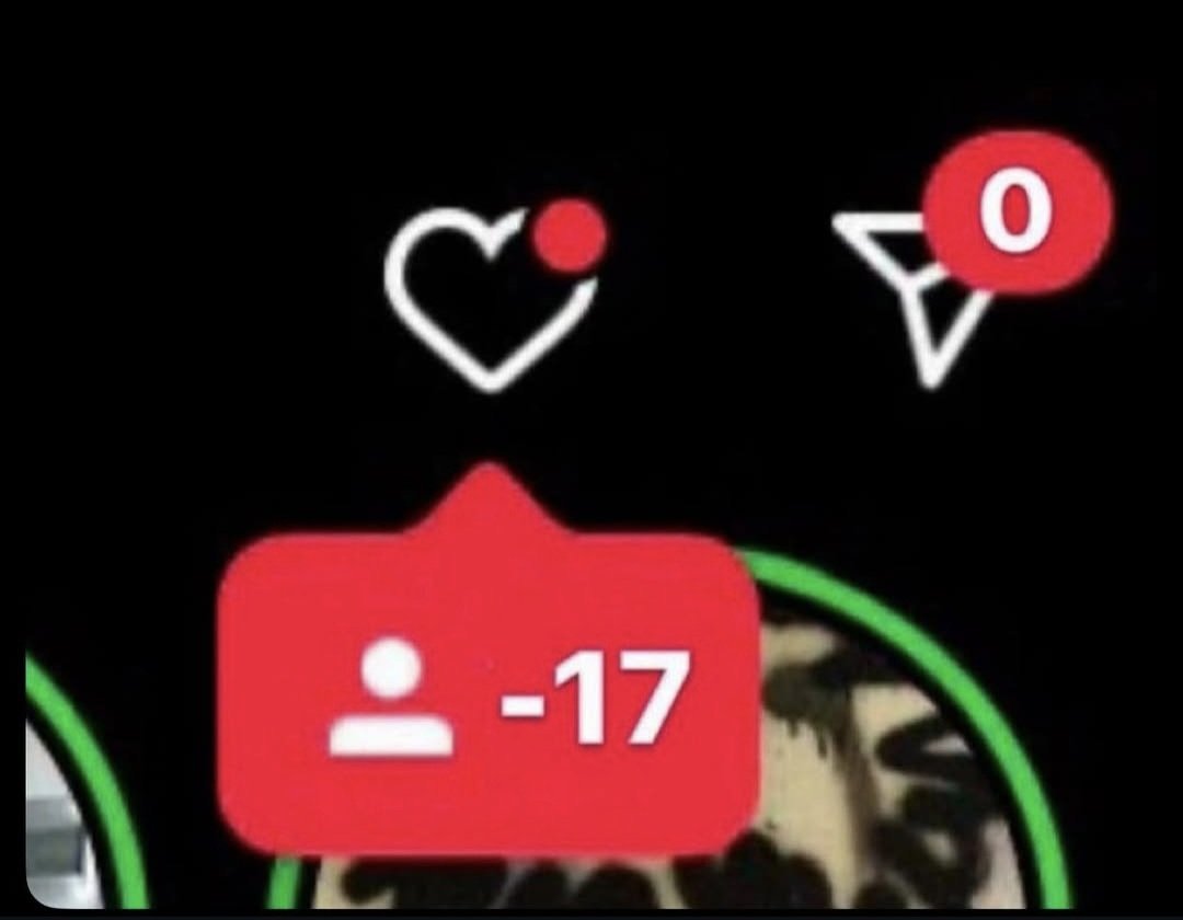 n0tv4l_000k's tweet photo. yo publicando una foto mía en ig https://t.co/8hcHbDXkOt
