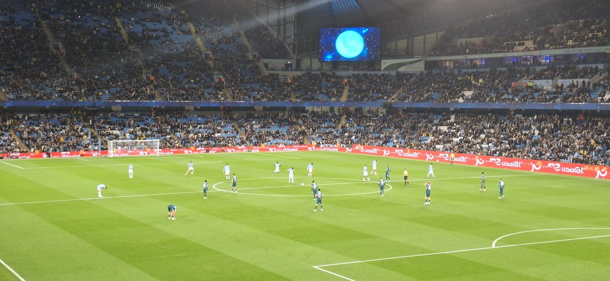 EducatedLeftFt's tweet photo. Manchester City 2 (4)
Brighton &amp; Hove Albion 2 (3)
49,107 
Absorbing cup tie won on penalties by the hosts after Albion failed to press home their advantage when 2-1 ahead.
85/92 https://t.co/uR3V3QJc4l