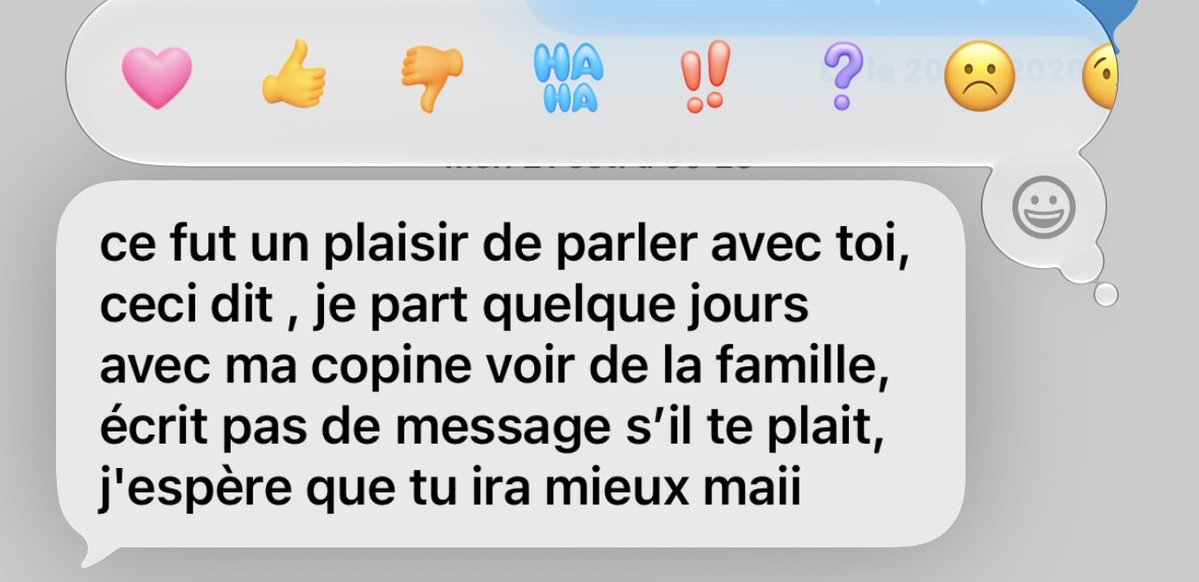iammaii_0's tweet photo. the other woman c’est tellement moi https://t.co/NmlL95dcSE