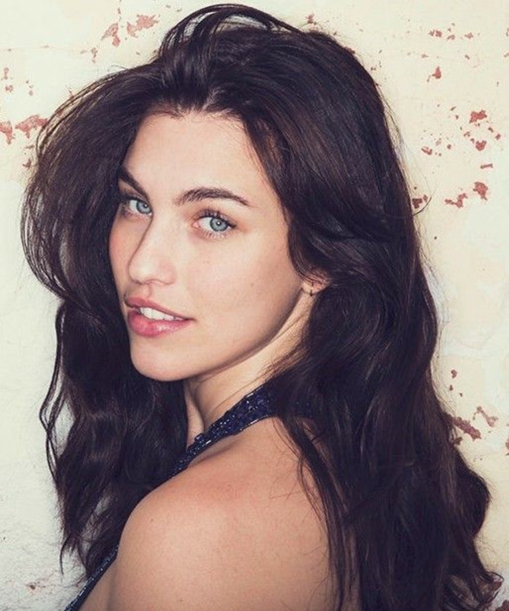 CelebVerse01's tweet photo. Rainey Qualley, Margaret Qualley’s older sister. ❤️ https://t.co/qxZGdeudAk